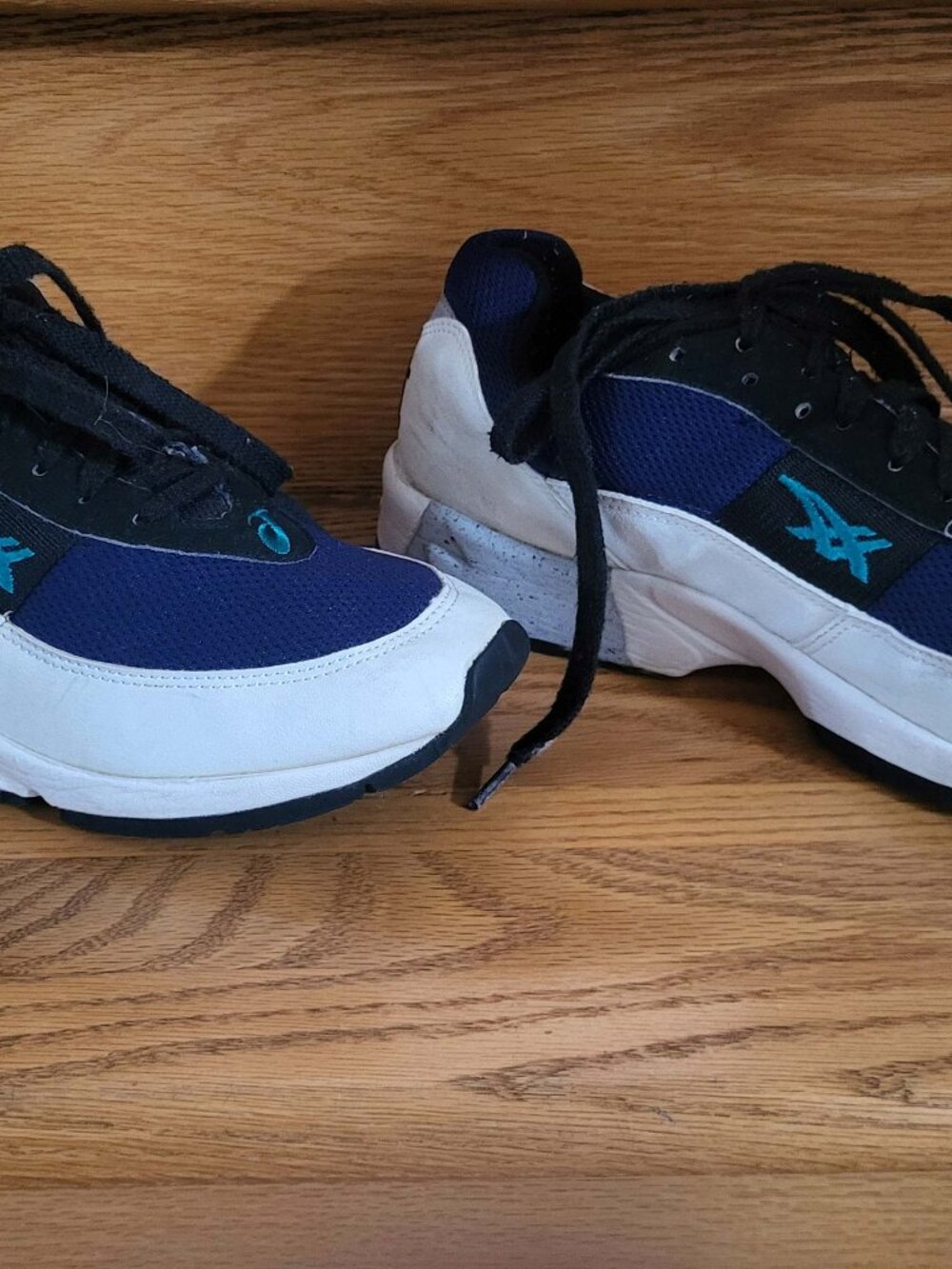 Asics TN607 size 7.5 woman's